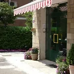 Moderno Hotel Modena