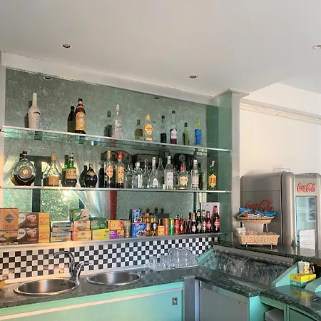 Hotel Moderno Modena