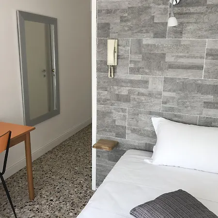 Moderno 2* Modena