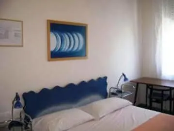 Moderno Hotell Modena